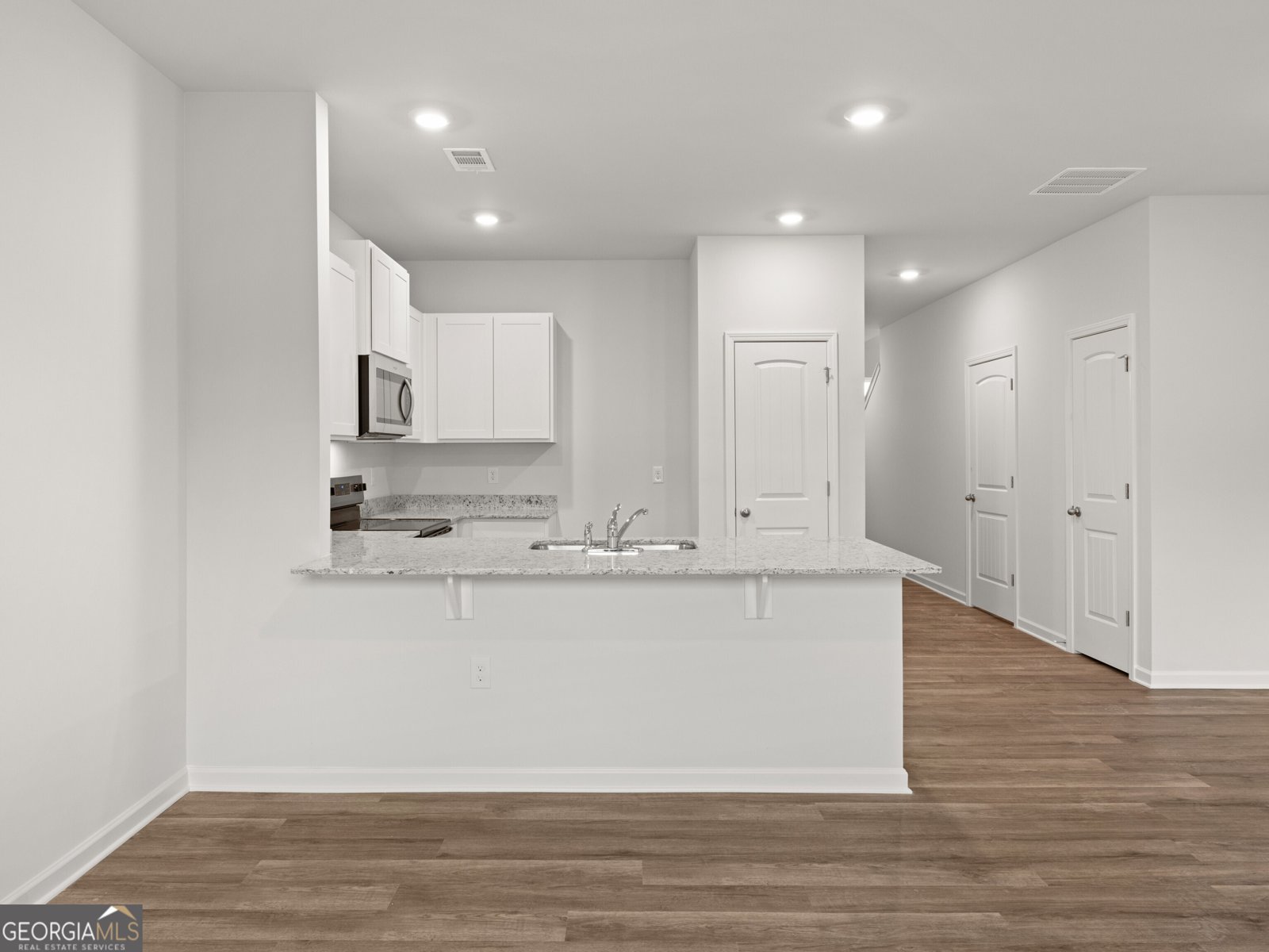 5978 Skylar Drive Atlanta - Photo 6