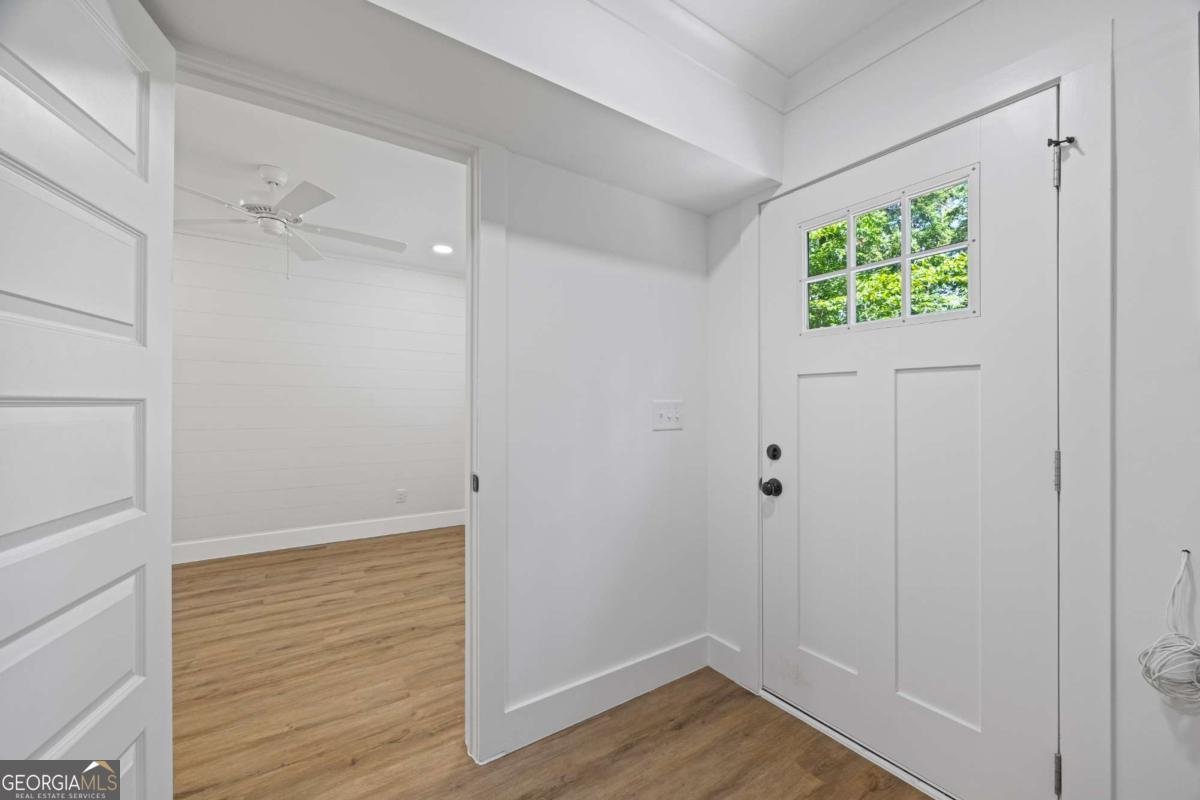 1243 Hooper Road Cleveland - Photo 14