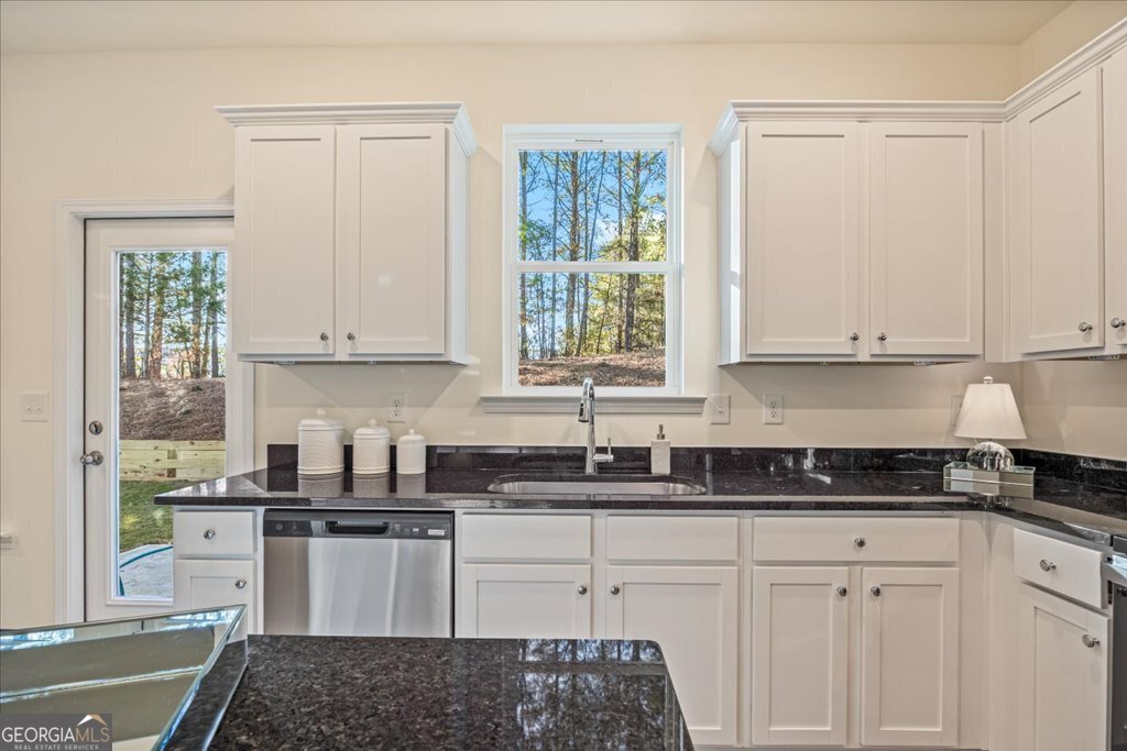 1512 Aralynn Court Conyers - Photo 10