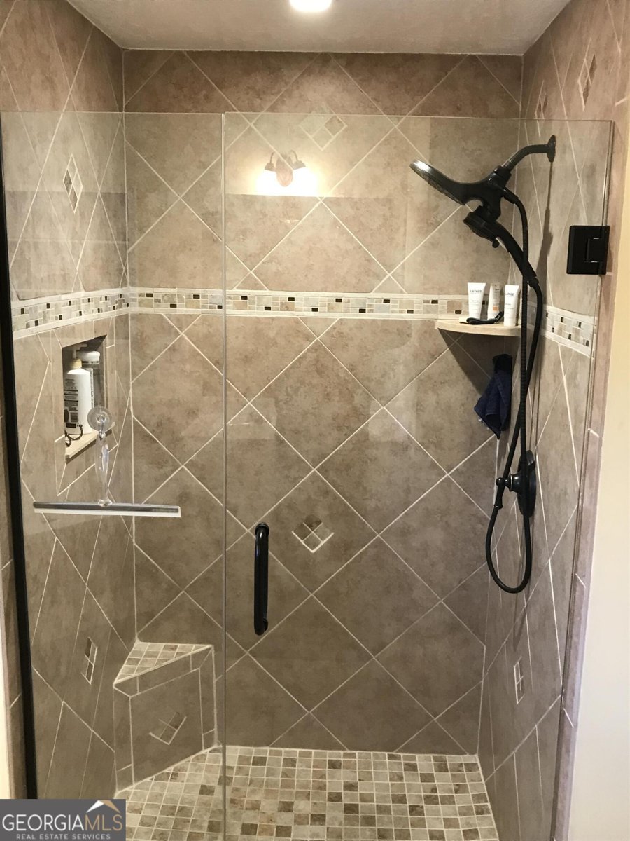 92 Gleneagle Court Clayton - Photo 10