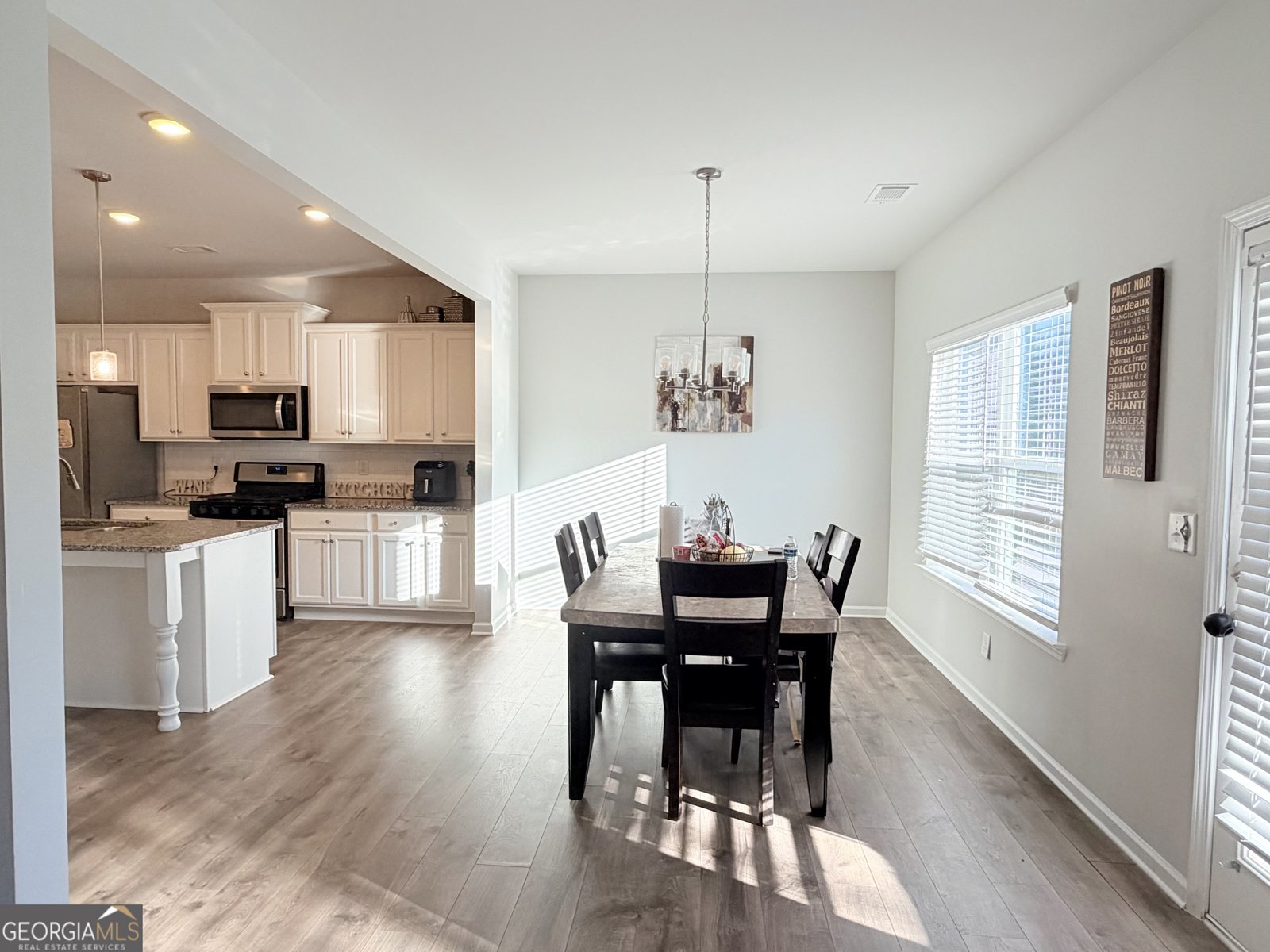 1040 Shadow Glen Drive Fairburn - Photo 9