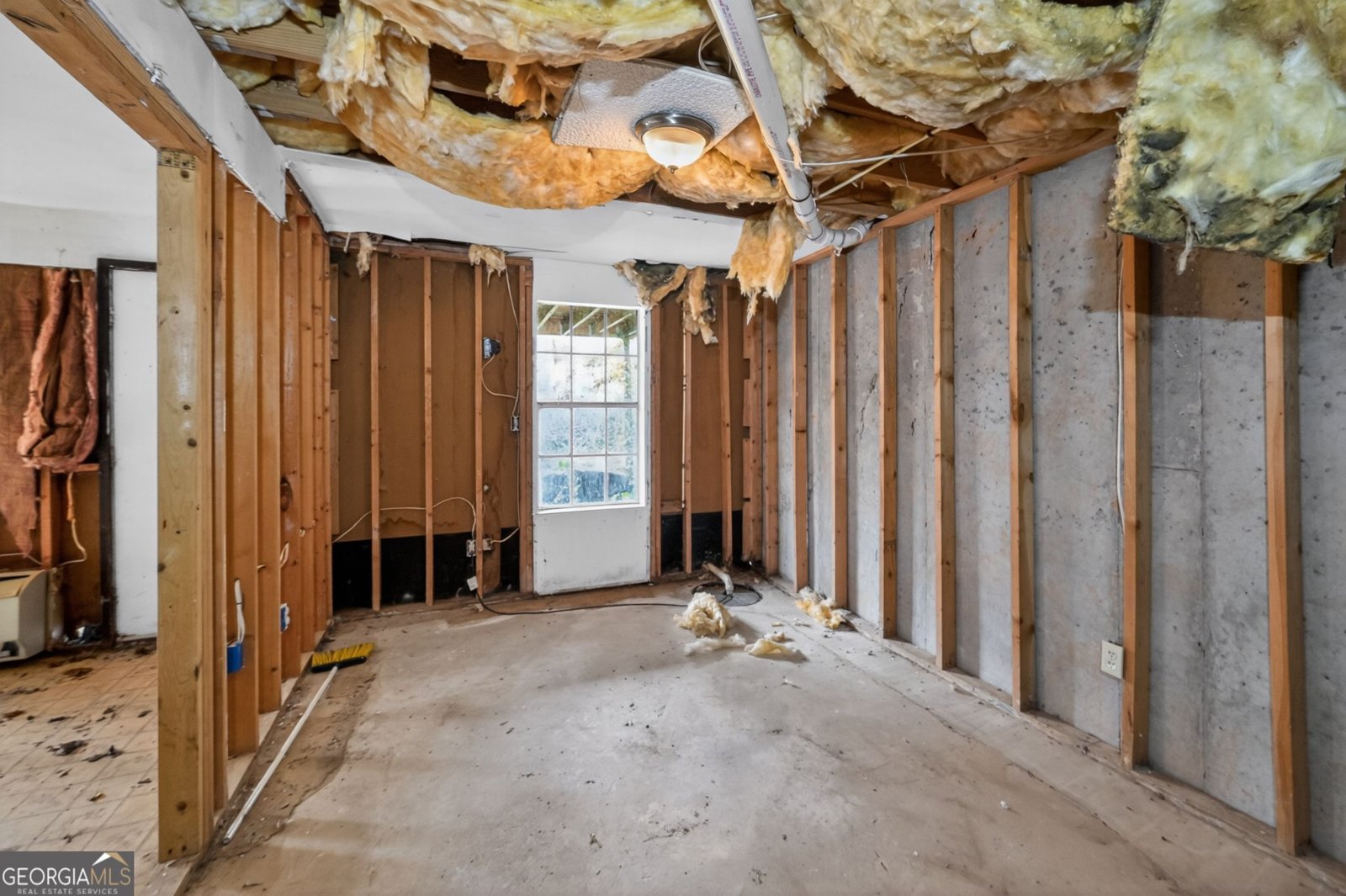 730 Brittany Court Stone Mountain - Photo 28