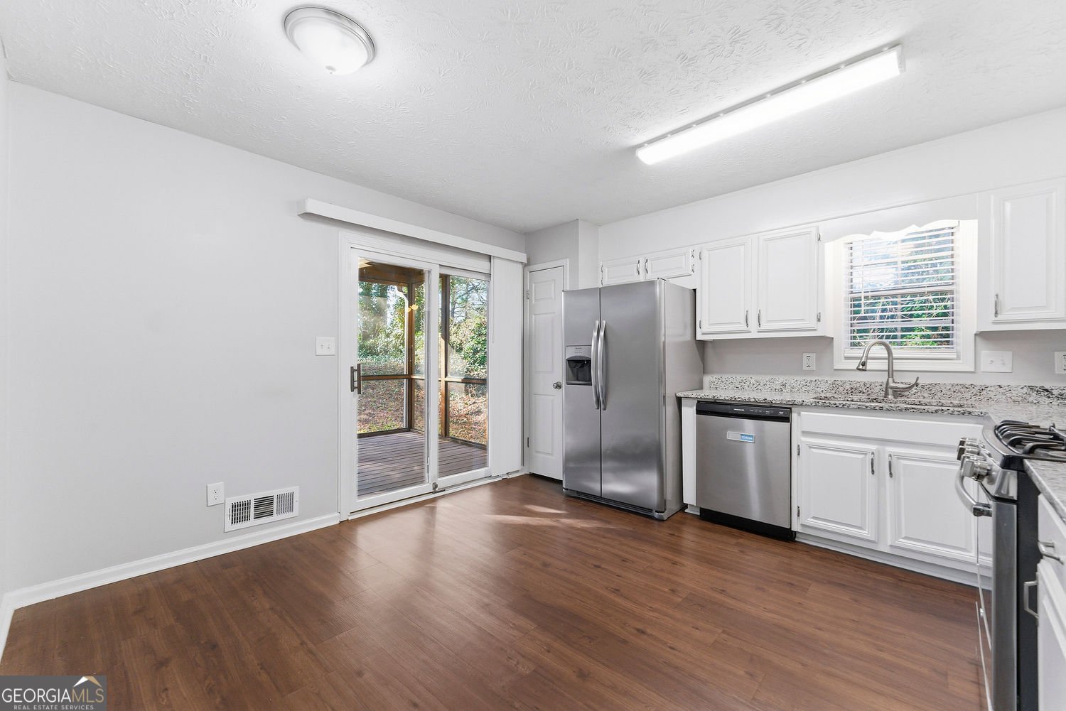 2242 Nantucket Court Marietta - Photo 6