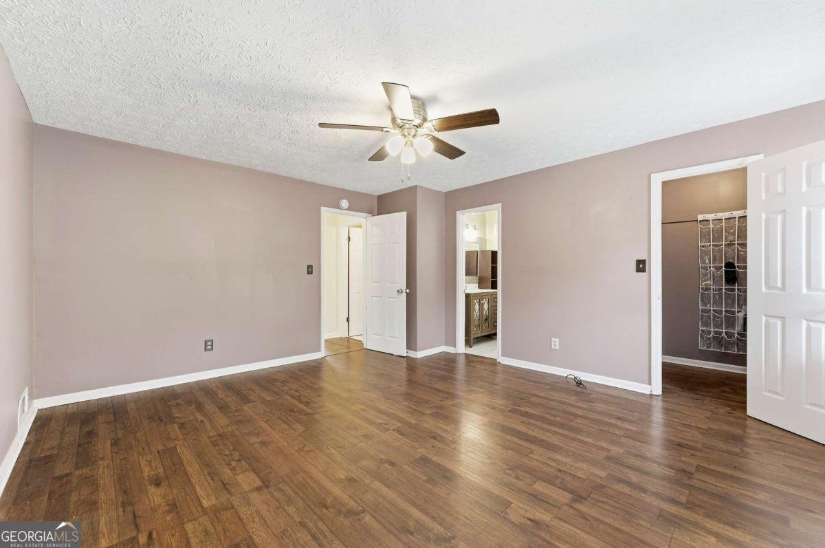 2056 Merle Drive Conyers - Photo 11