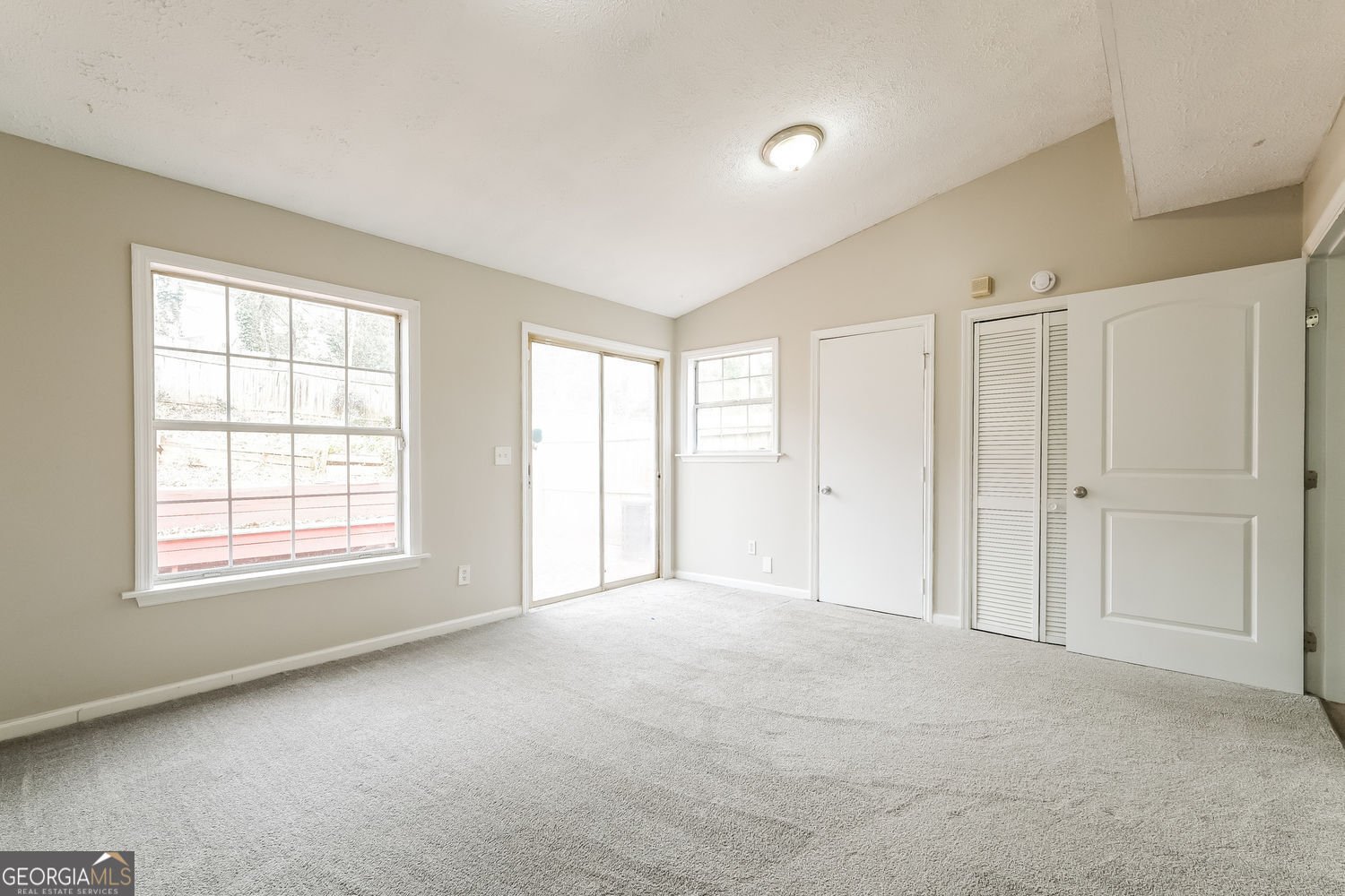 5713 Wells Circle Stone Mountain - Photo 6