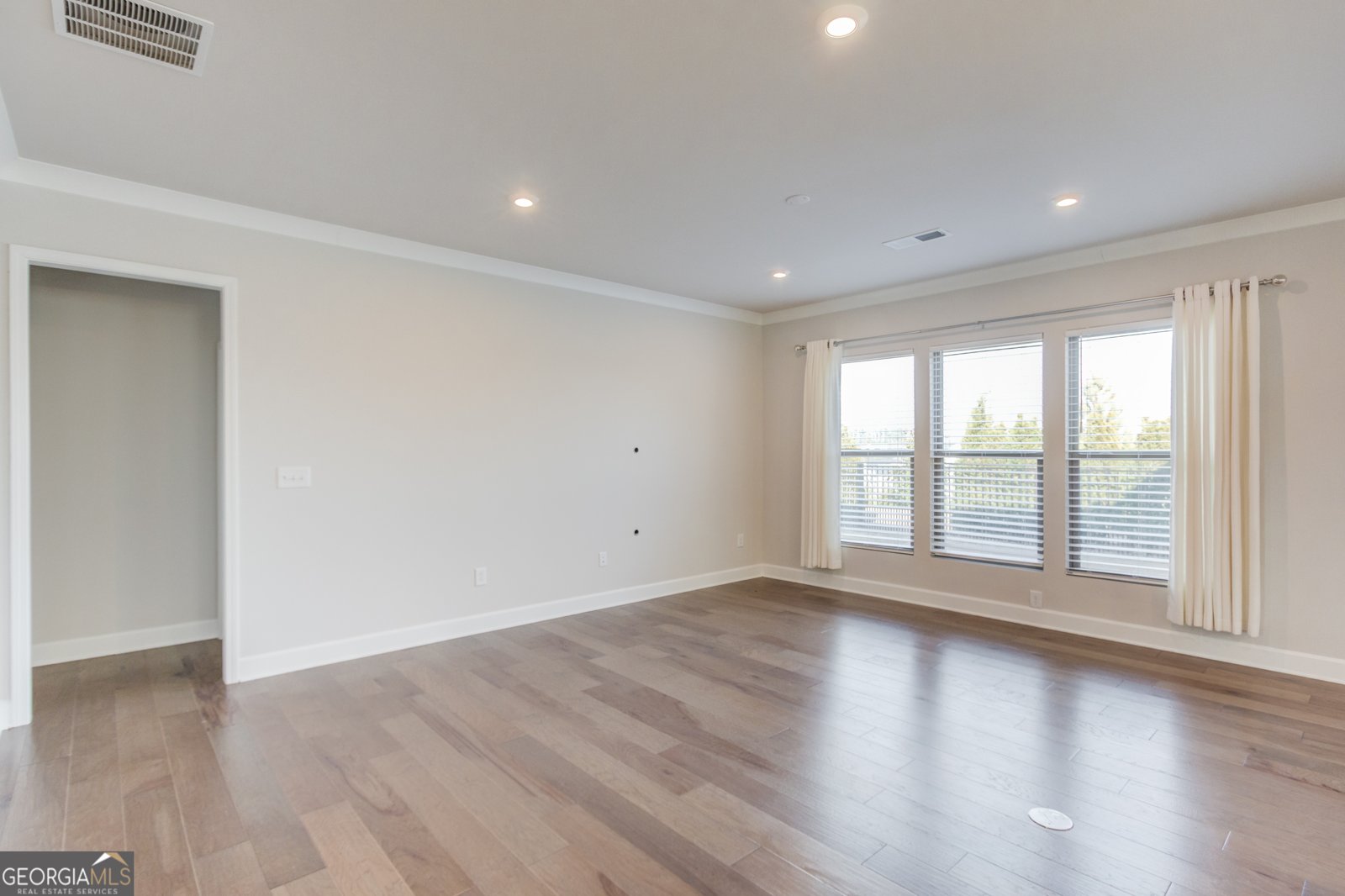 5031 Adler Court Hoschton - Photo 8