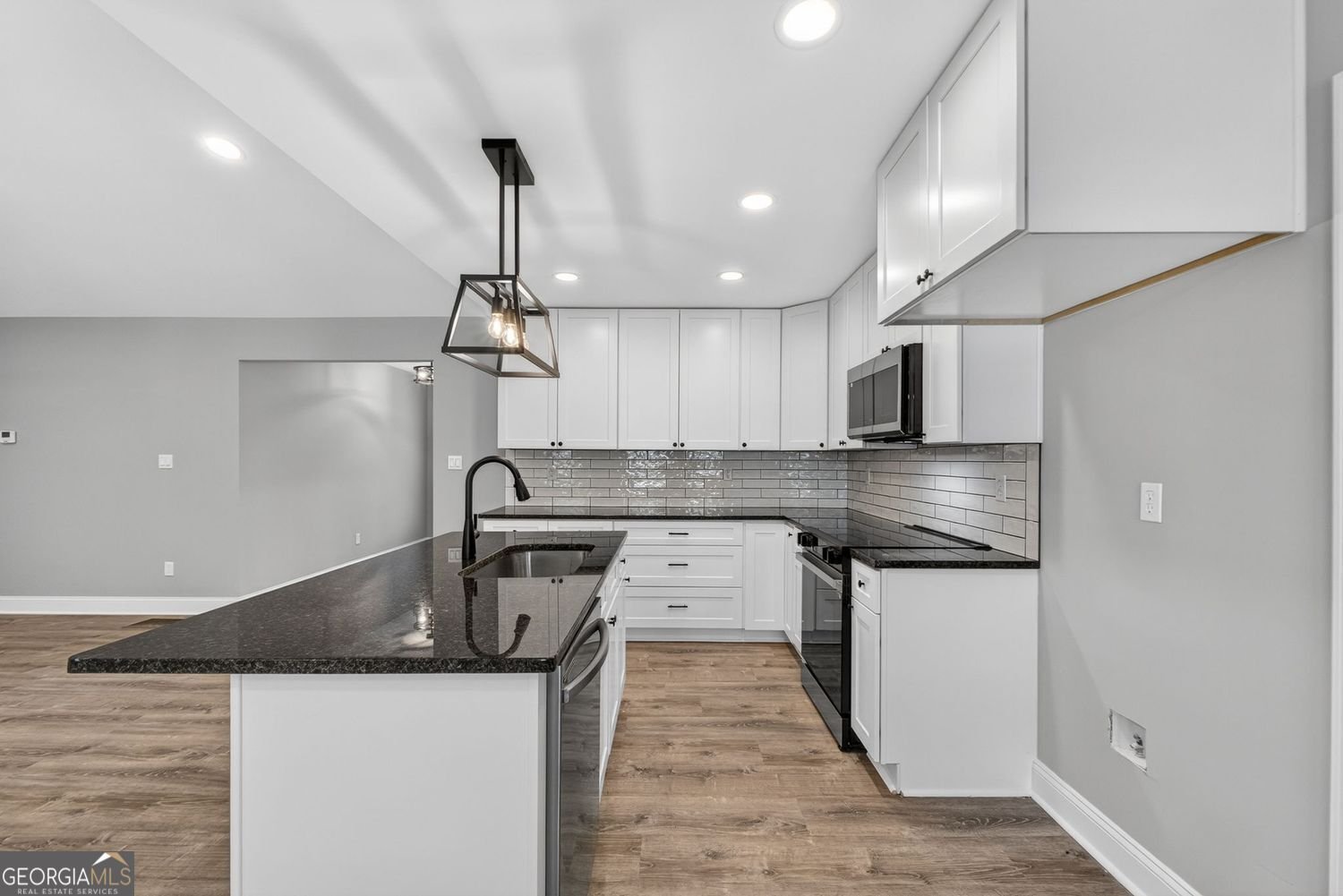 7749 Bromley Court Jonesboro - Photo 16