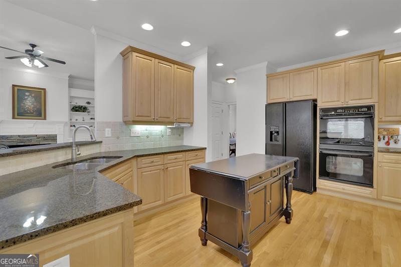 1502 Menlo Drive Kennesaw - Photo 17