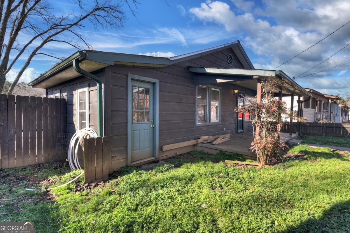 1388 Main Street Blue Ridge - Photo 16