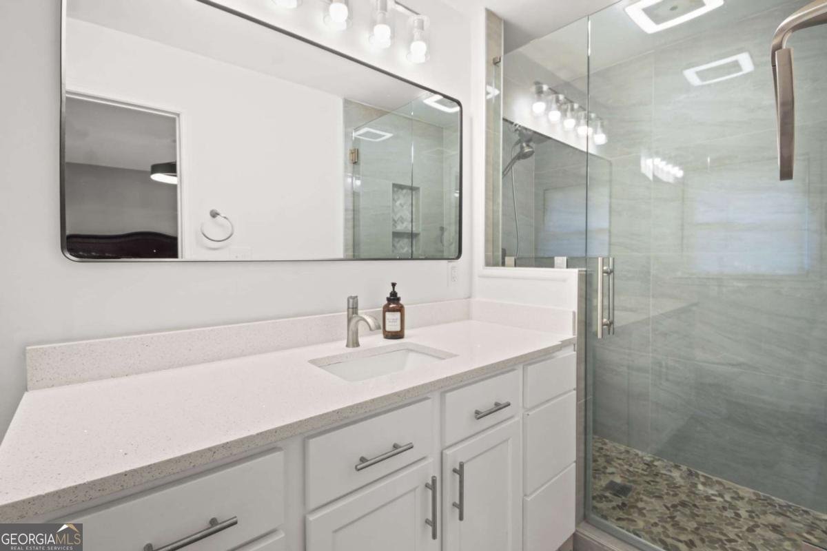 310 Brook Drive Atlanta - Photo 18