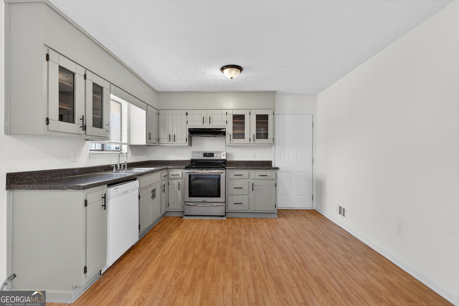 2540 Hartford Dr Ellenwood - Photo 12