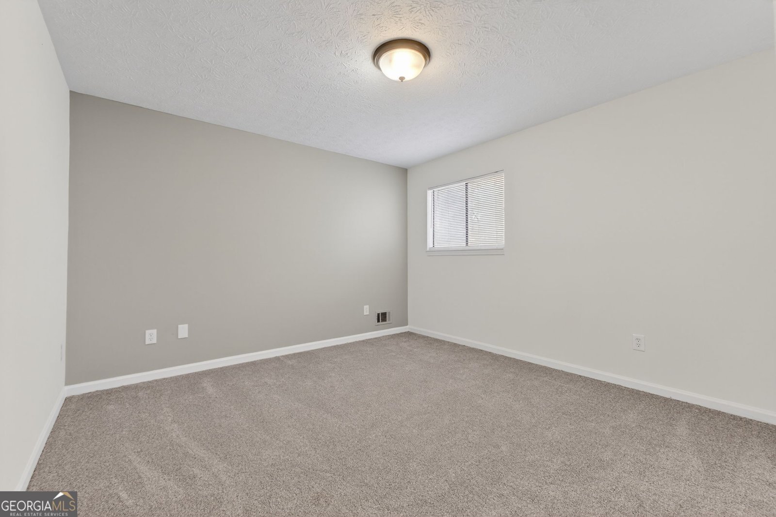 2540 Hartford Dr Ellenwood - Photo 16