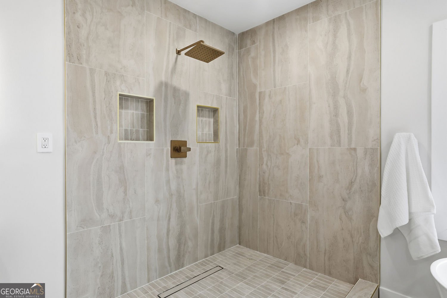 11935 Wildwood Springs Drive Roswell - Photo 32