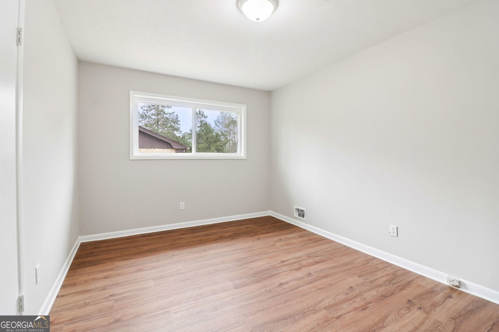 152 Club Circle Stockbridge - Photo 34