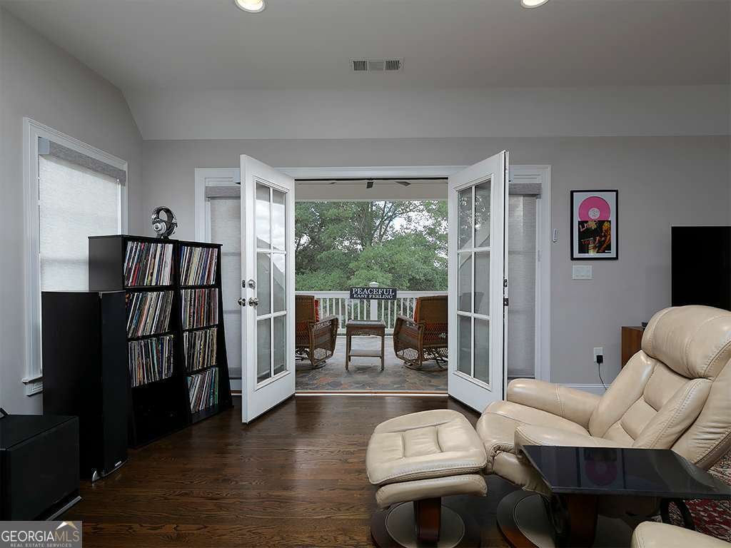 4574 Lois Street Smyrna - Photo 39