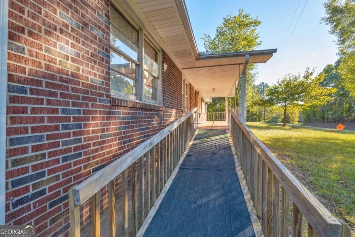 4638 Highway 63 Carnesville - Photo 16