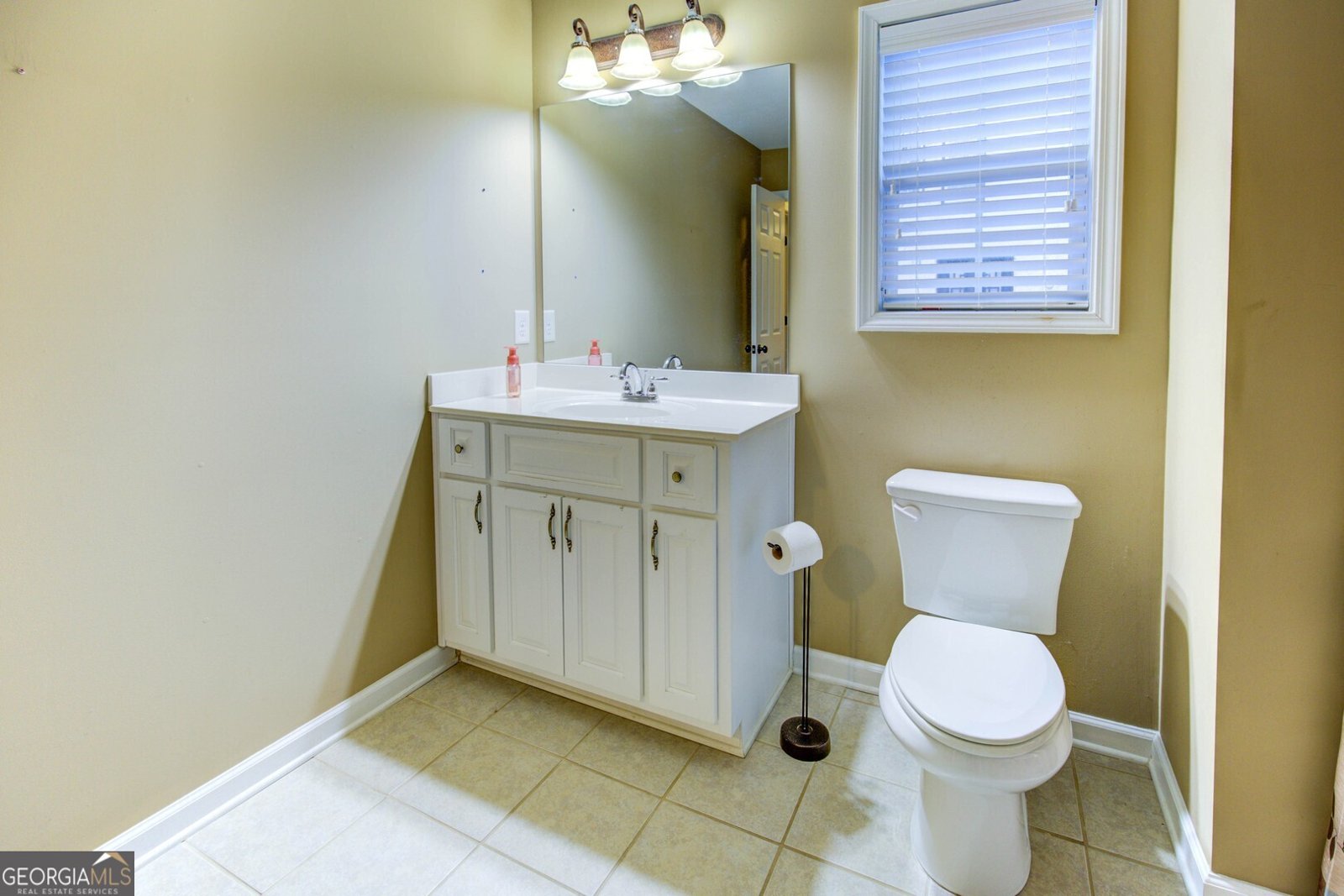 480 Georgian Hills Drive Lawrenceville - Photo 9