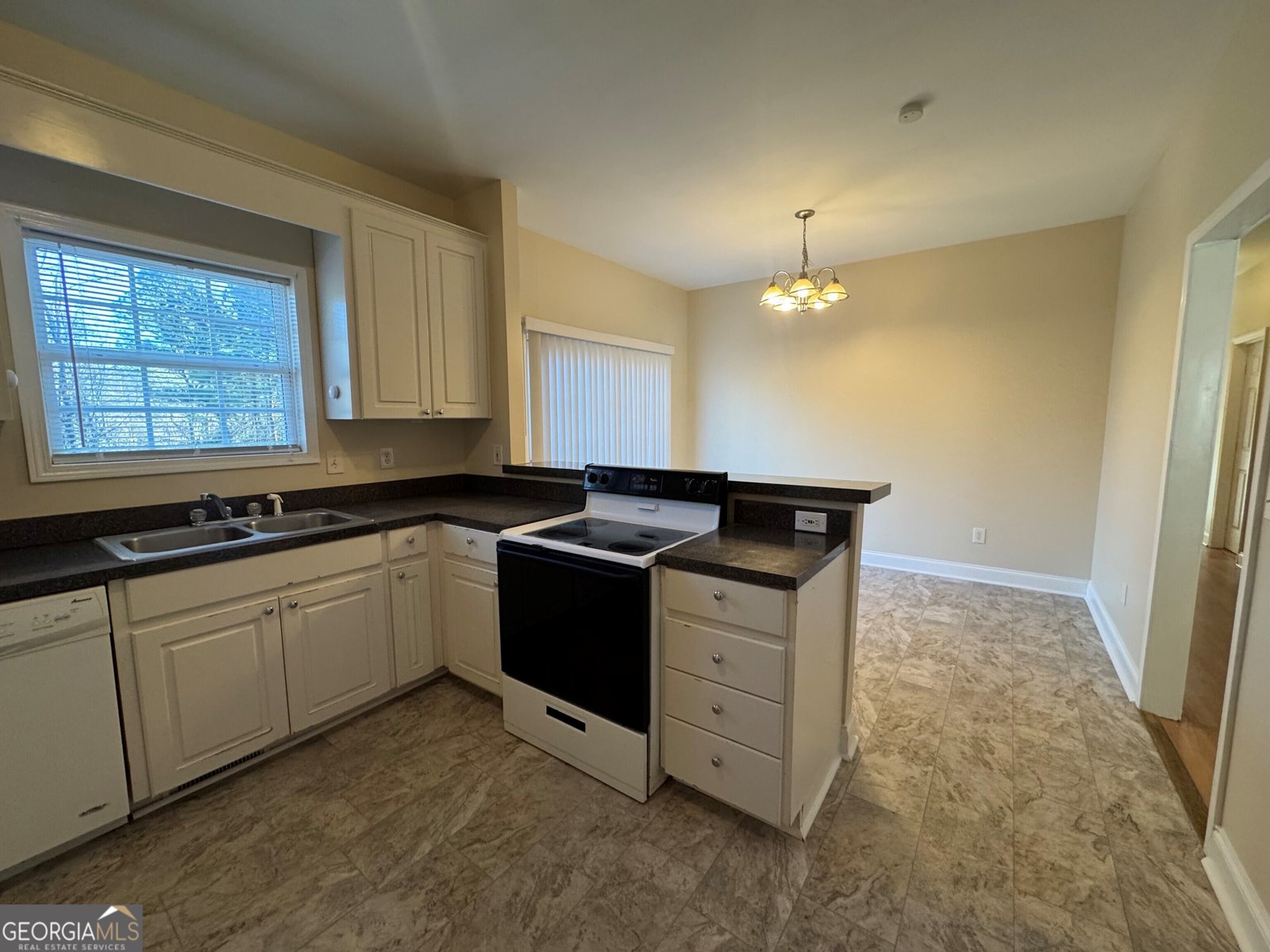 34 Woodberry Drive Silver Creek - Photo 11