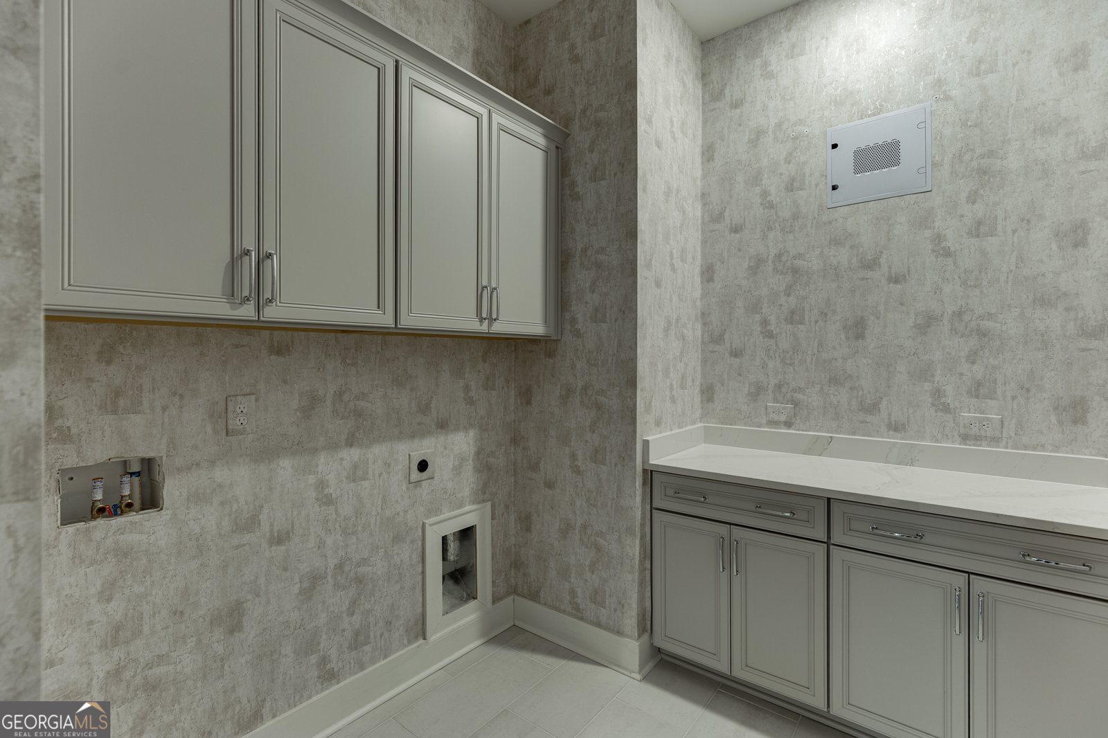 7032 Cottage Grove Drive Flowery Branch - Photo 8