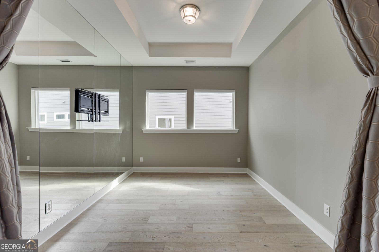 7032 Cottage Grove Drive Flowery Branch - Photo 9