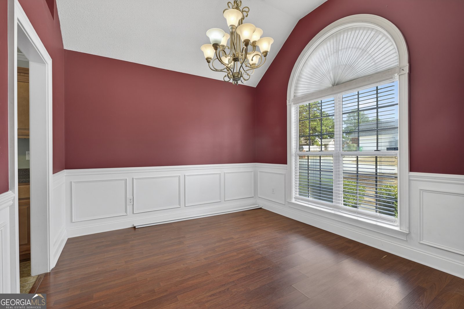 303 Winthrop Court Kathleen - Photo 12