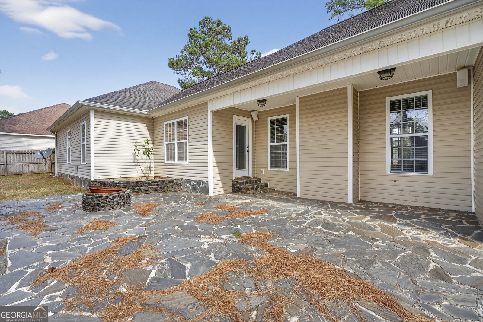 303 Winthrop Court Kathleen - Photo 47