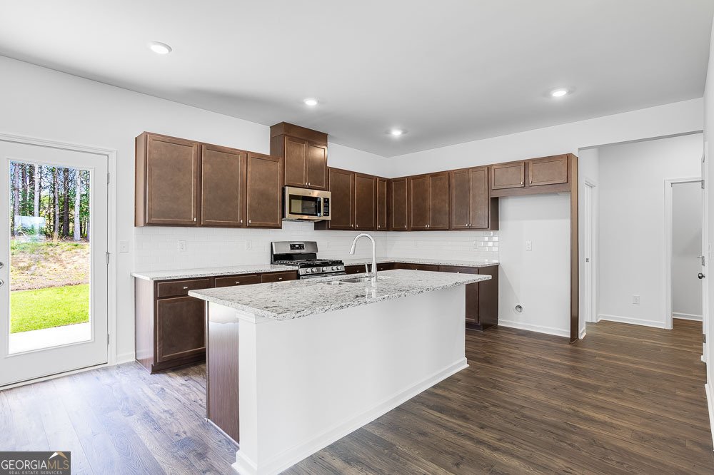 209 Groveton Court Euharlee - Photo 8