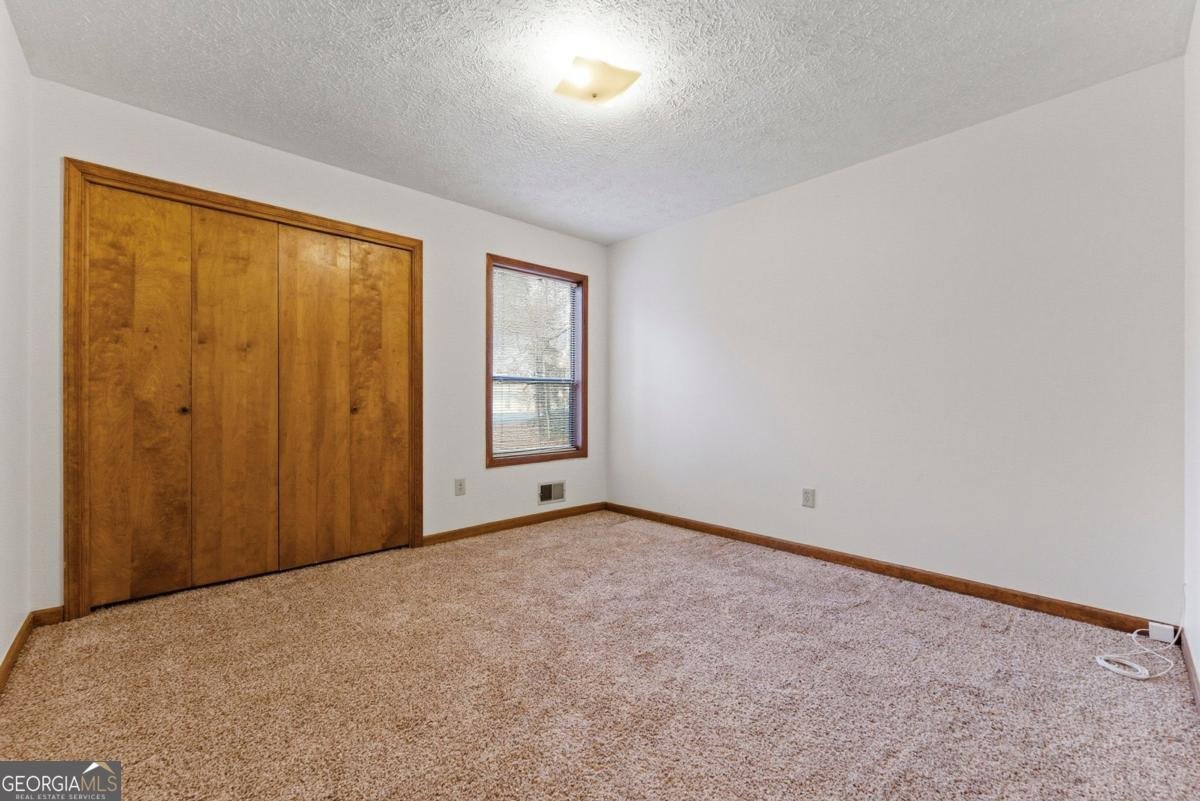 2527 Kingsley Drive Marietta - Photo 11