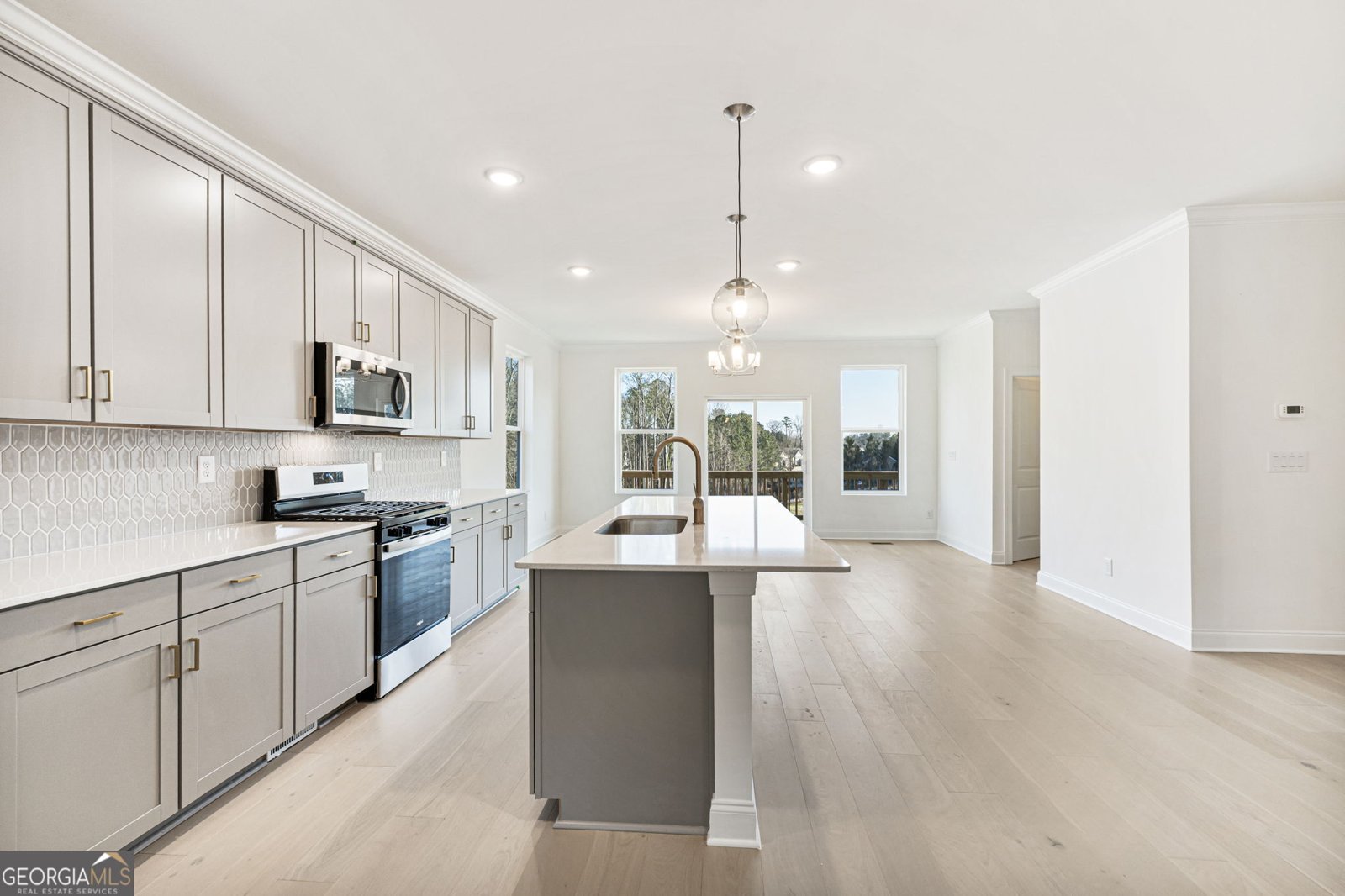 644 Oakleaf Grove Lane Sugar Hill - Photo 10