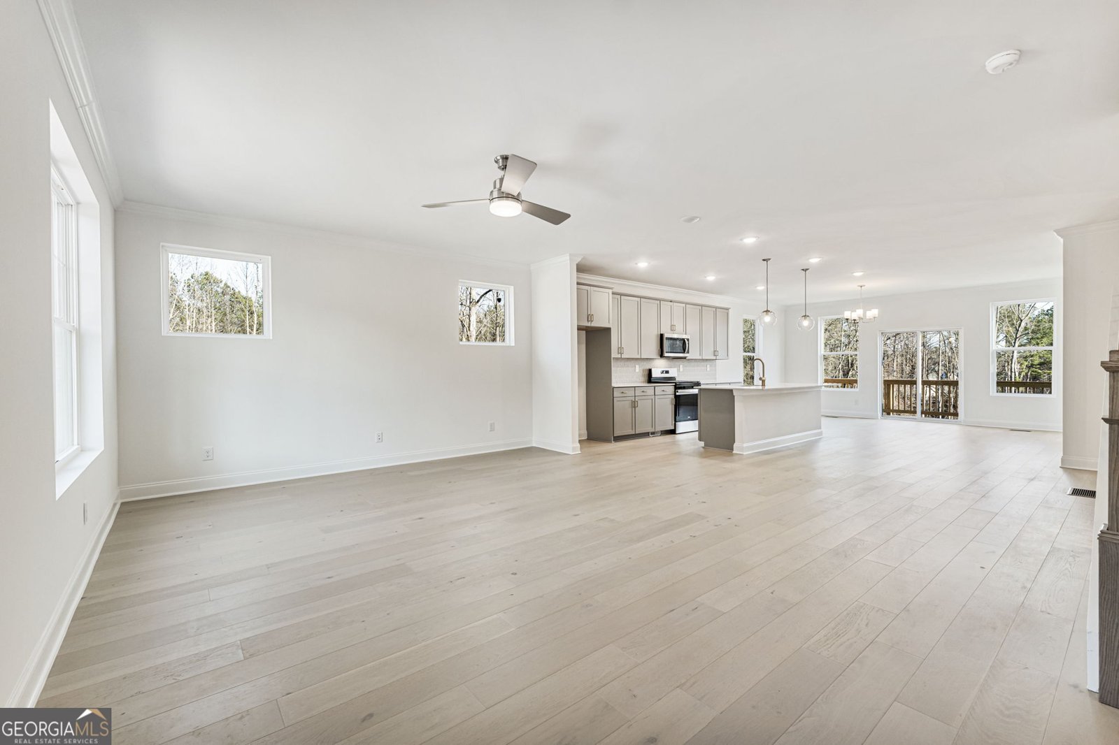 644 Oakleaf Grove Lane Sugar Hill - Photo 8