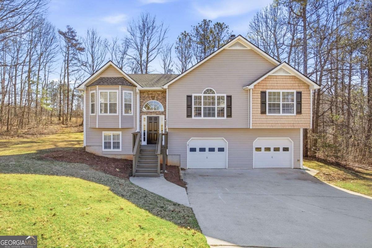 1660 Cedar Hill Douglasville - Photo 1