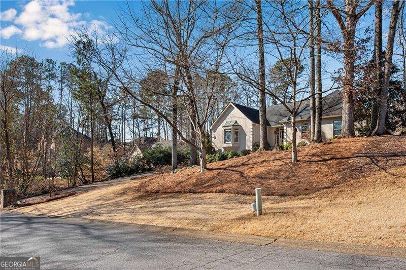 3291 Coachmans Way Roswell - Photo 6