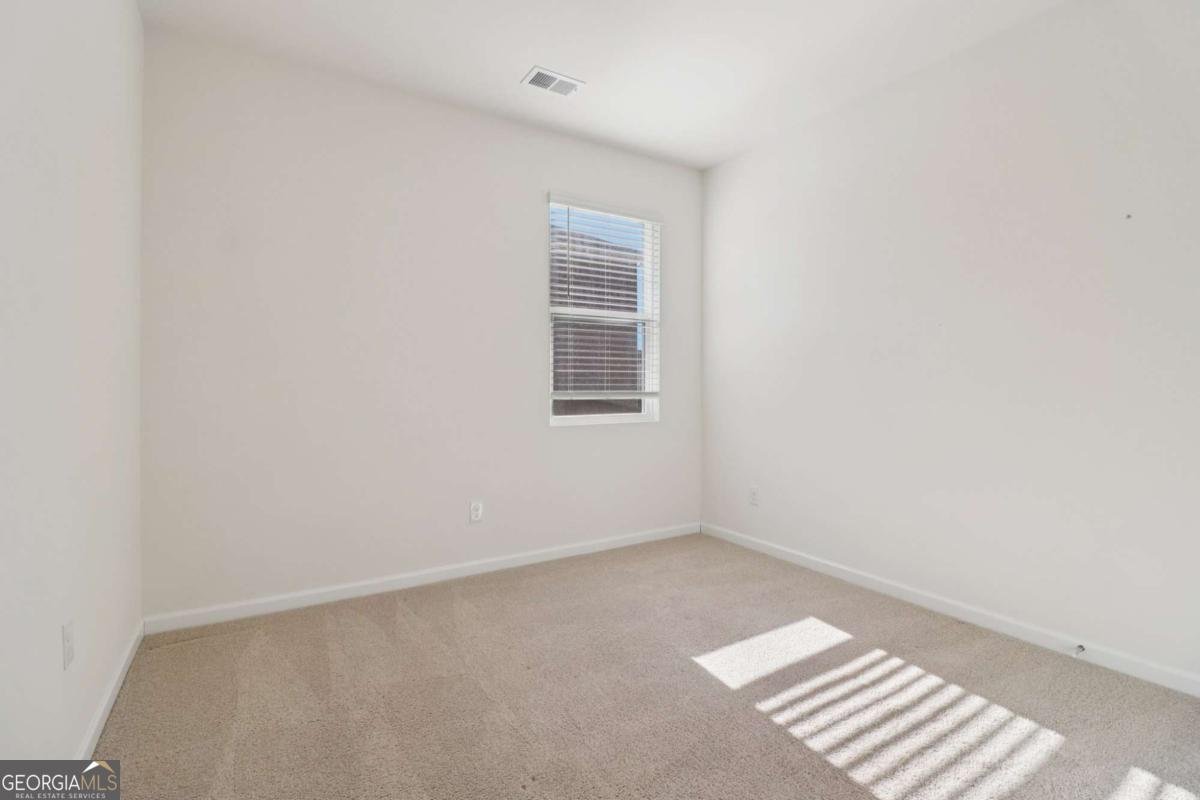 1729 Limousin Way Stockbridge - Photo 16