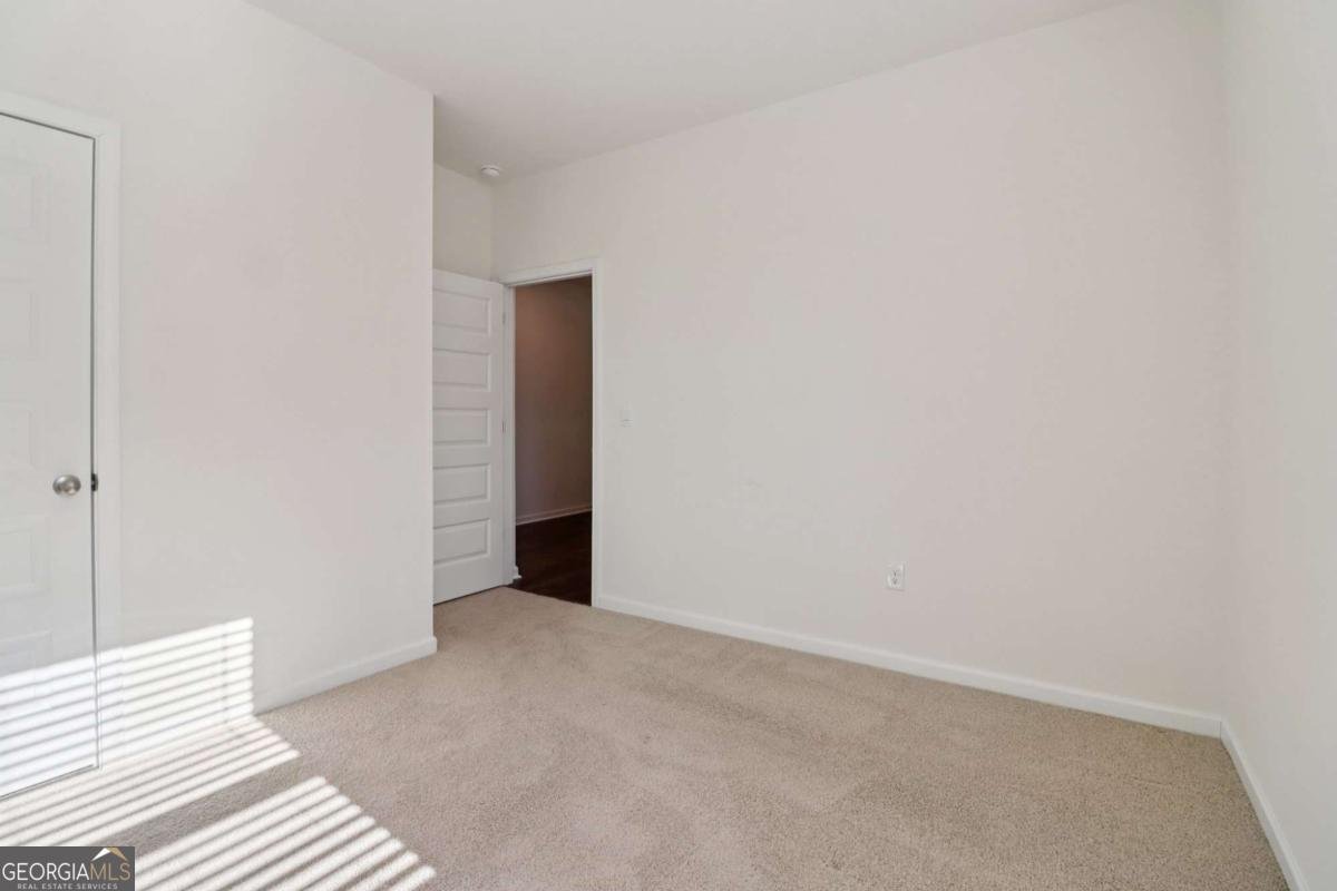 1729 Limousin Way Stockbridge - Photo 17