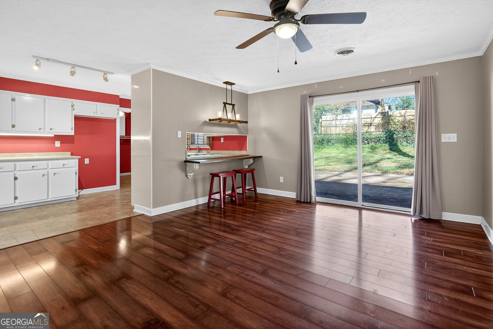 411 Terrace Street Griffin - Photo 14