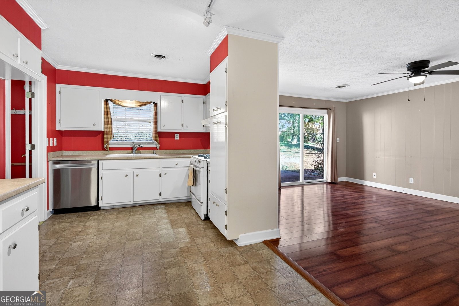 411 Terrace Street Griffin - Photo 18