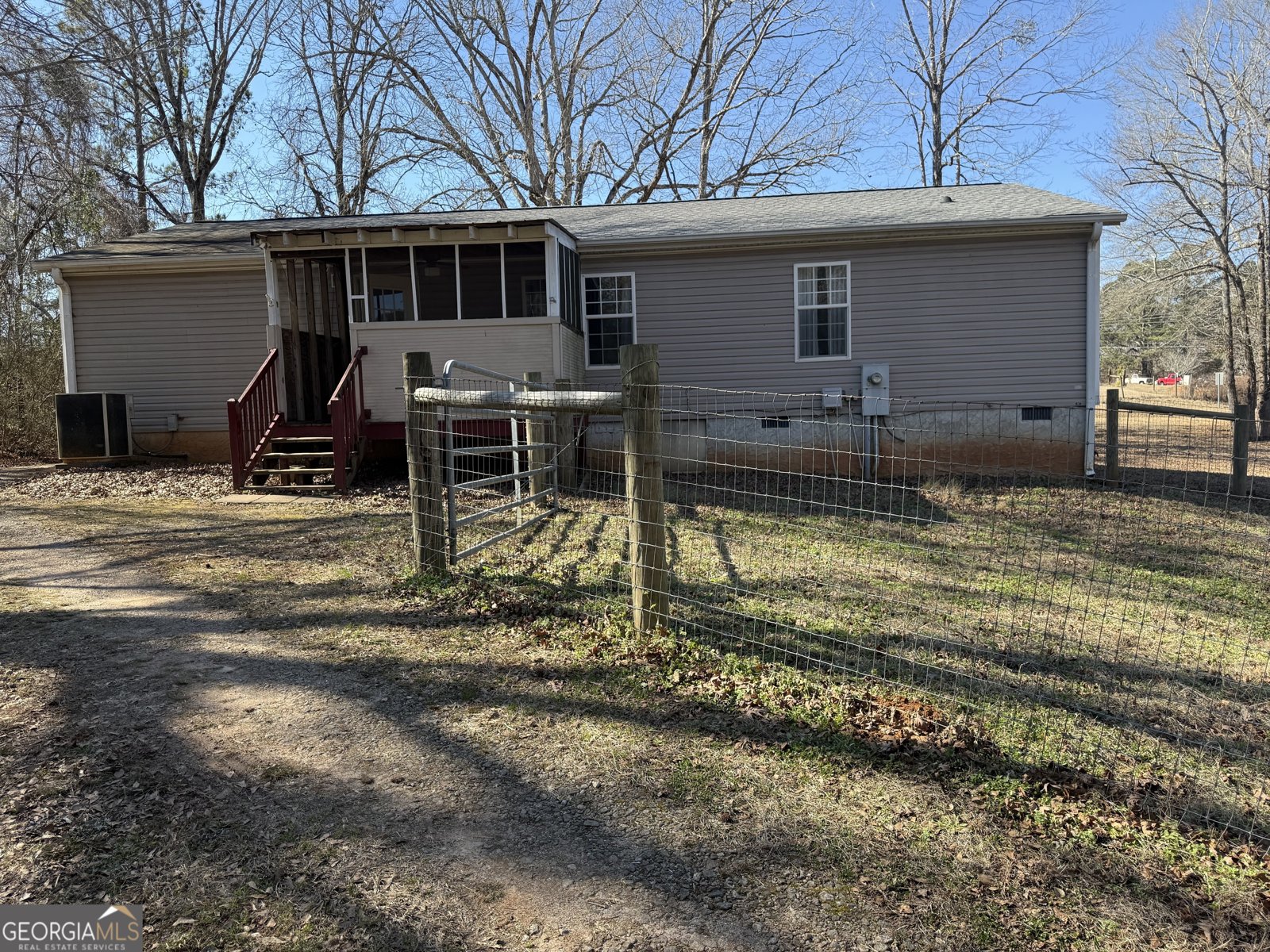 534 Yatesville Road Barnesville - Photo 17