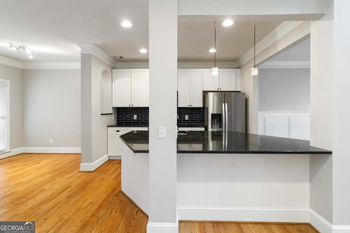 1529 Gilstrap Lane Atlanta - Photo 7