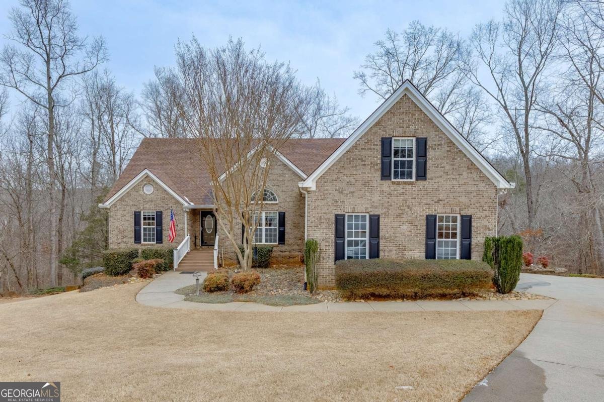 124 Edgewater Court Braselton - Photo 1