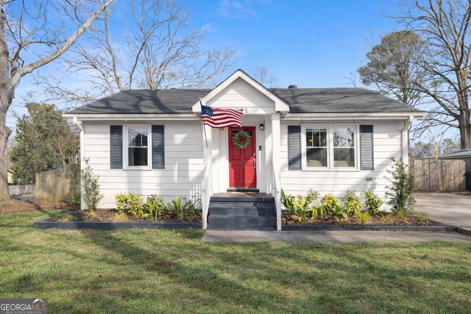 995 Dell Avenue Smyrna - Photo 1