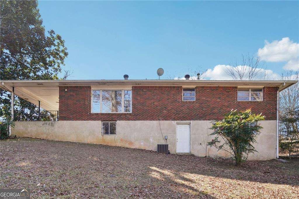 2456 Elmwood Circle Atlanta - Photo 19