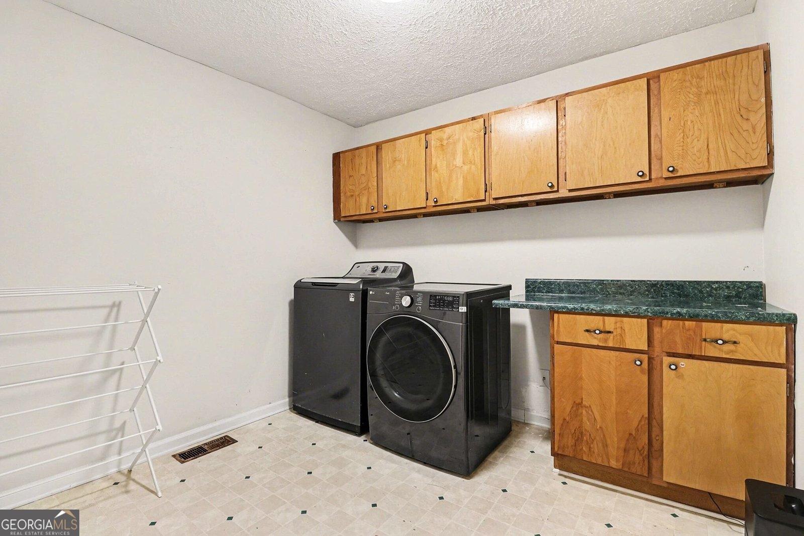 409 Cole Drive Lilburn - Photo 25