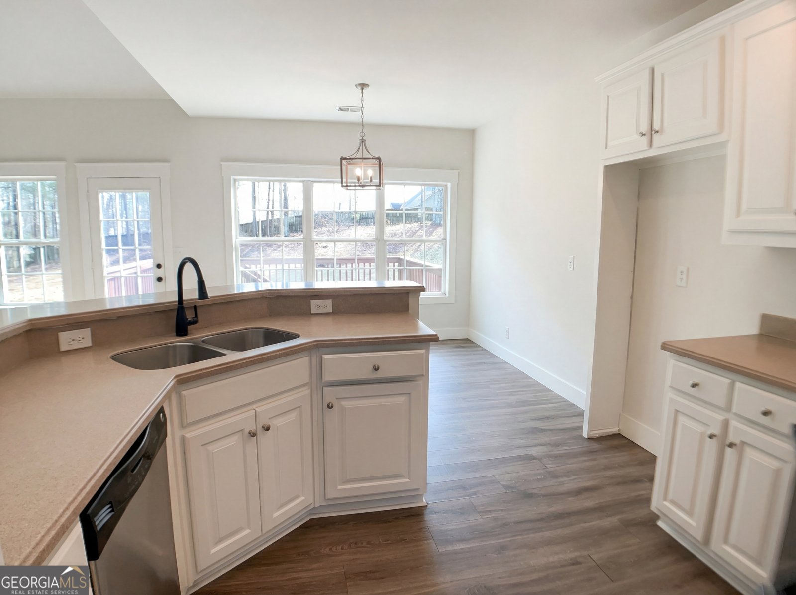 1139 Woodmere Drive Loganville - Photo 9