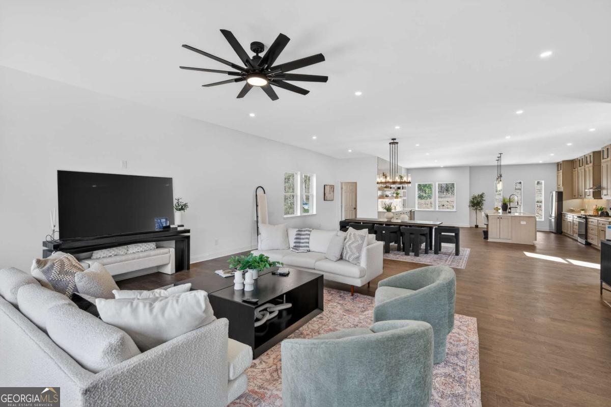 120 Gwinnett Street Buford - Photo 6