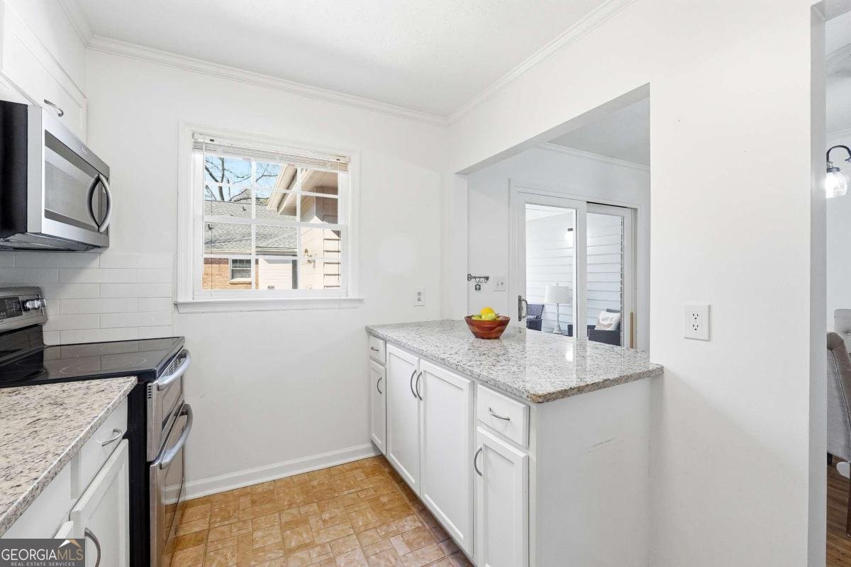 6700 Roswell Road Atlanta - Photo 12