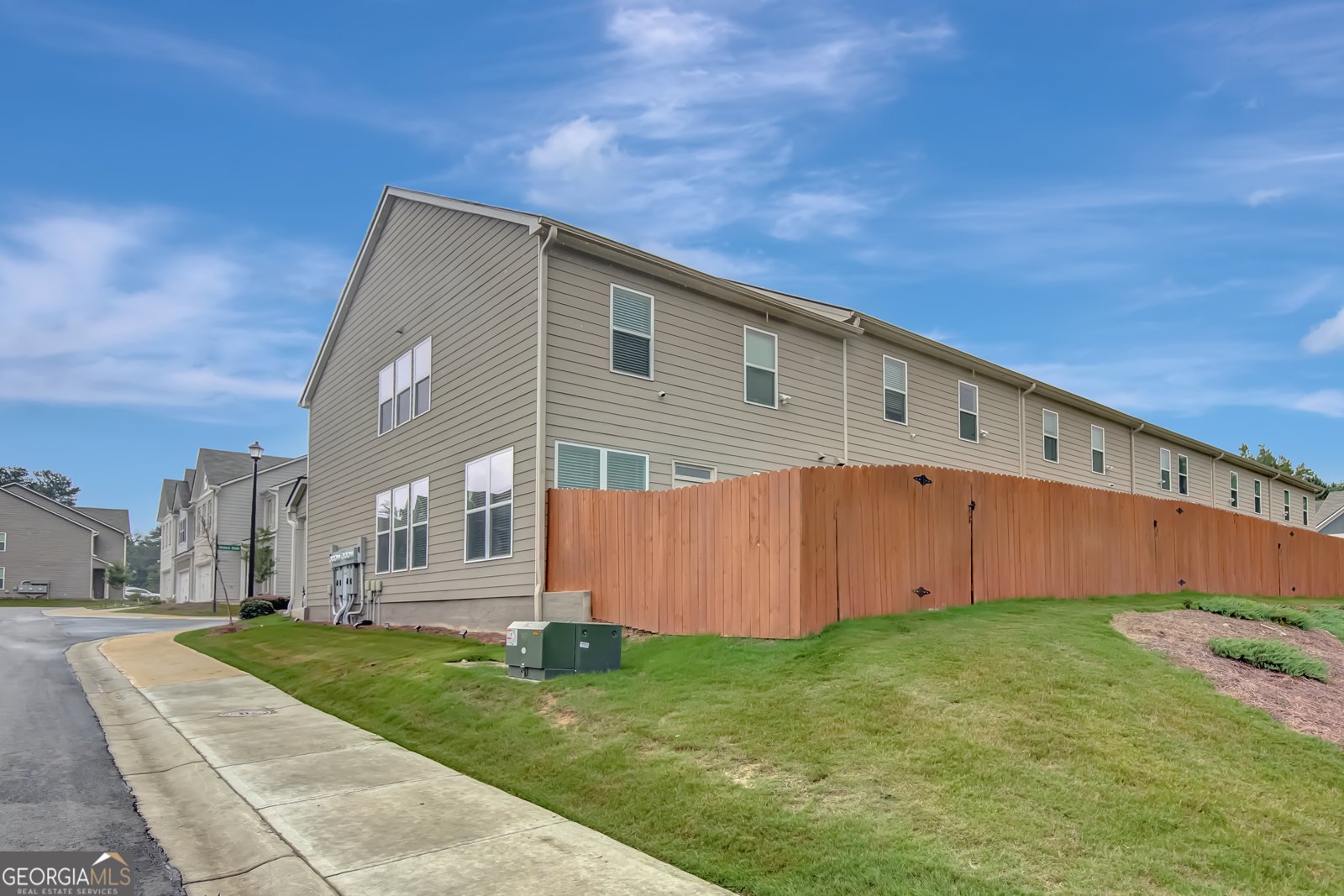 7753 Medieval Street Fairburn - Photo 43