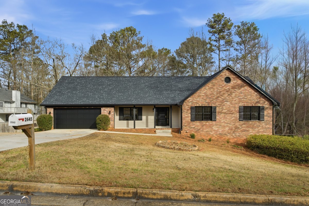 2645 Laurel Woods Lane Conyers - Photo 1
