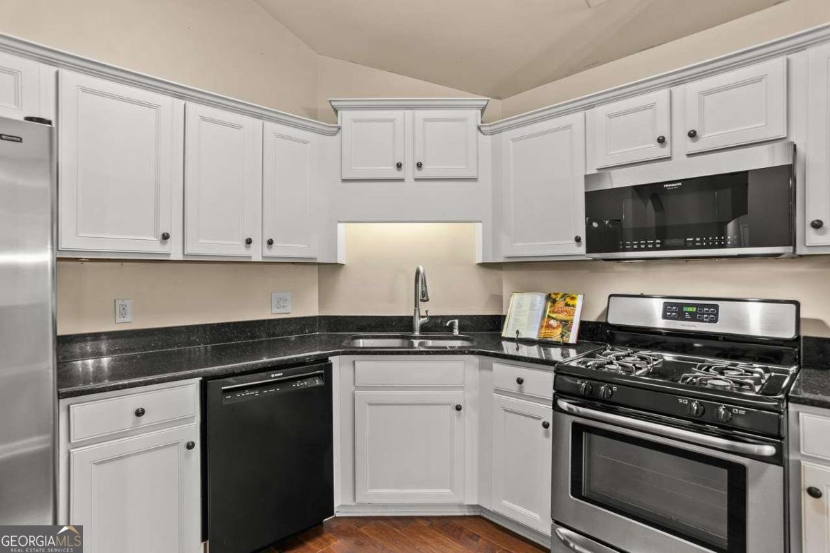 429 Arrowhead Trail Canton - Photo 16