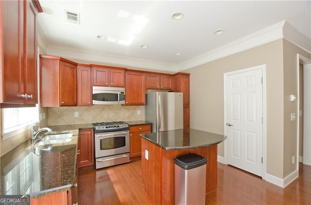 2208 Weldonberry Drive Brookhaven - Photo 11