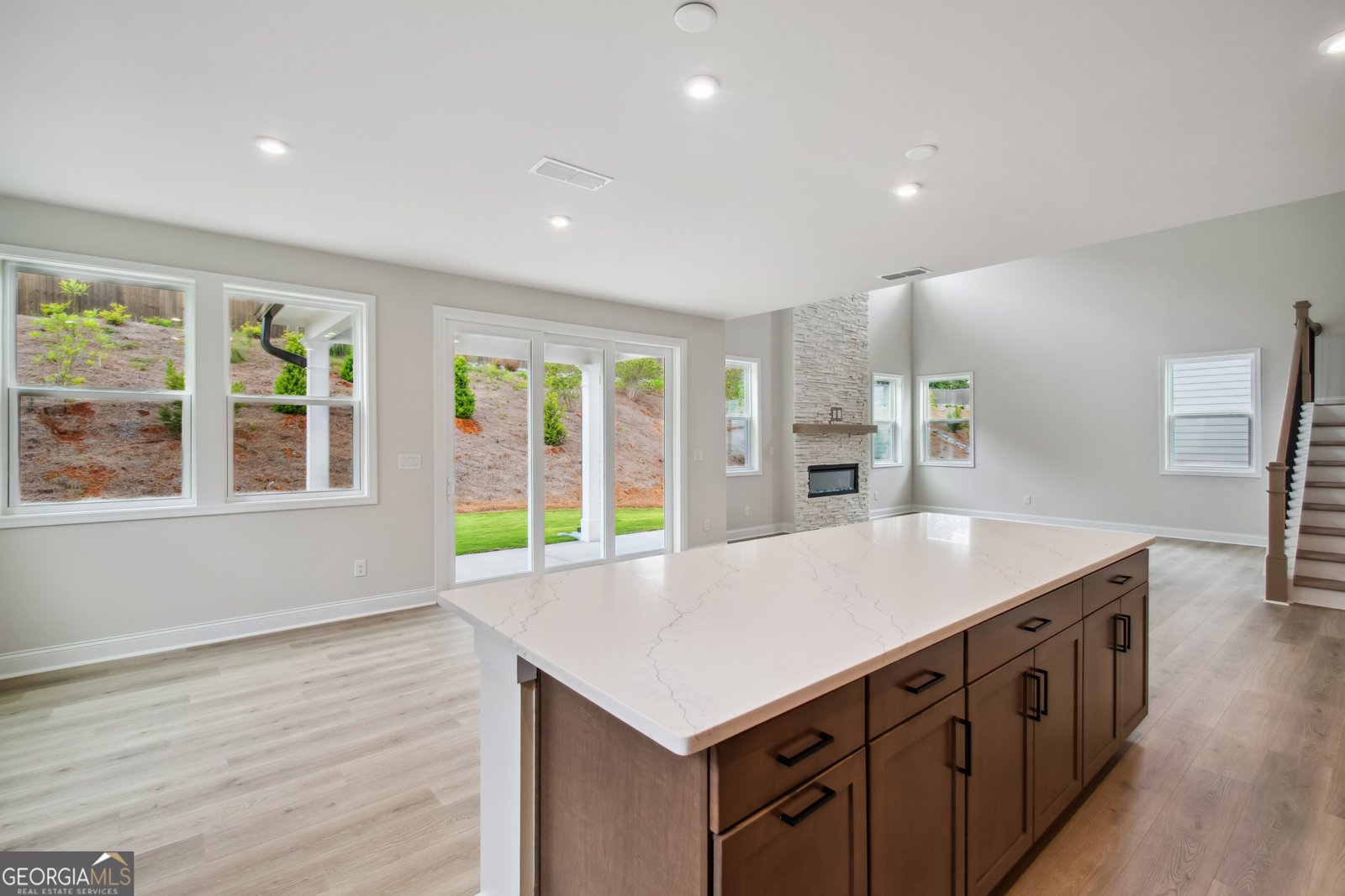 719 Crossroad Court Powder Springs - Photo 11